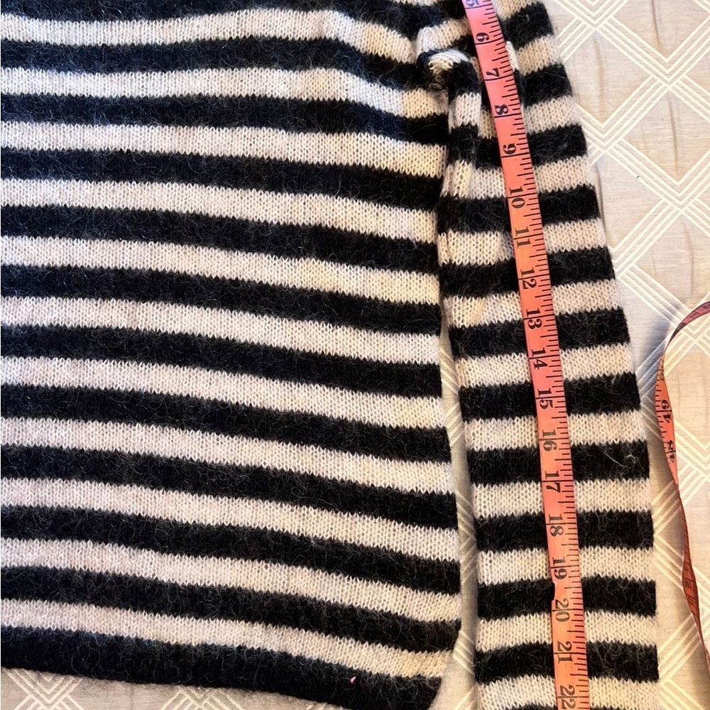 Day Birger et Mikkelsen Elegant Black and White Striped Women's Sweater|size XS - Picture 9 of 11